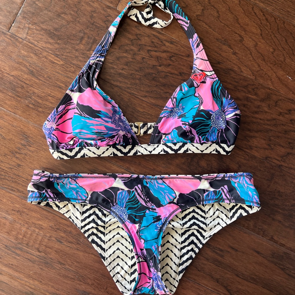 Reversible Roxy Bikini - image 1